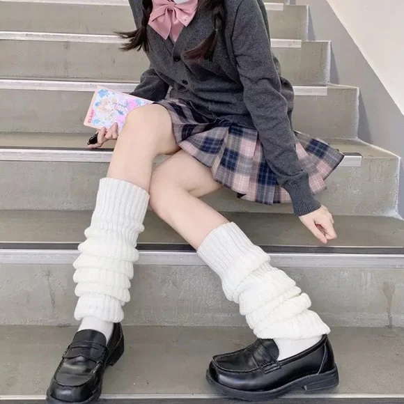 🆕White Knitted Leg Warmers - Picture 1 of 4